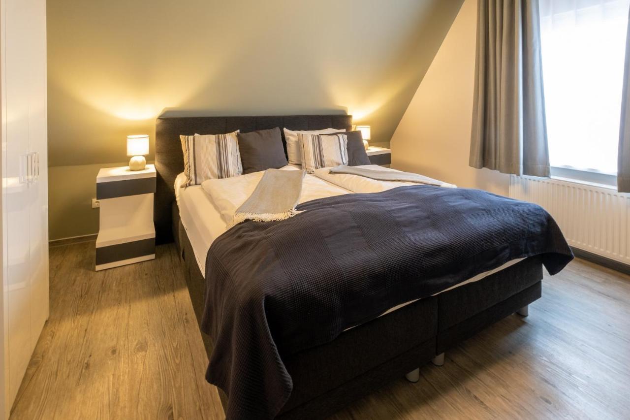 Stadthotel Jever Exterior photo