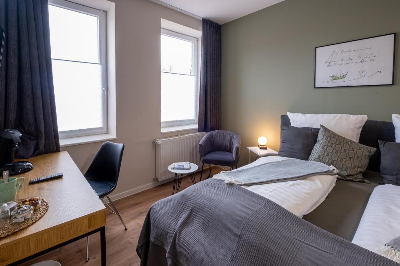 Stadthotel Jever Room photo